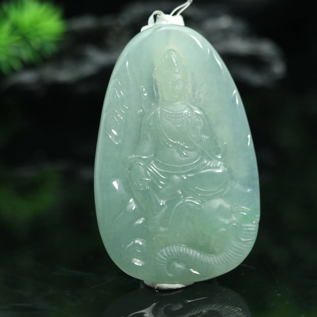 43天然缅甸翡翠A货冰观音挂件/901060/上海嘉禾拍卖