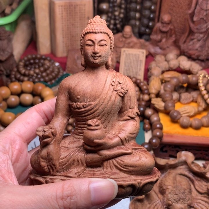 檀香木把件老山檀药师佛瑕疵