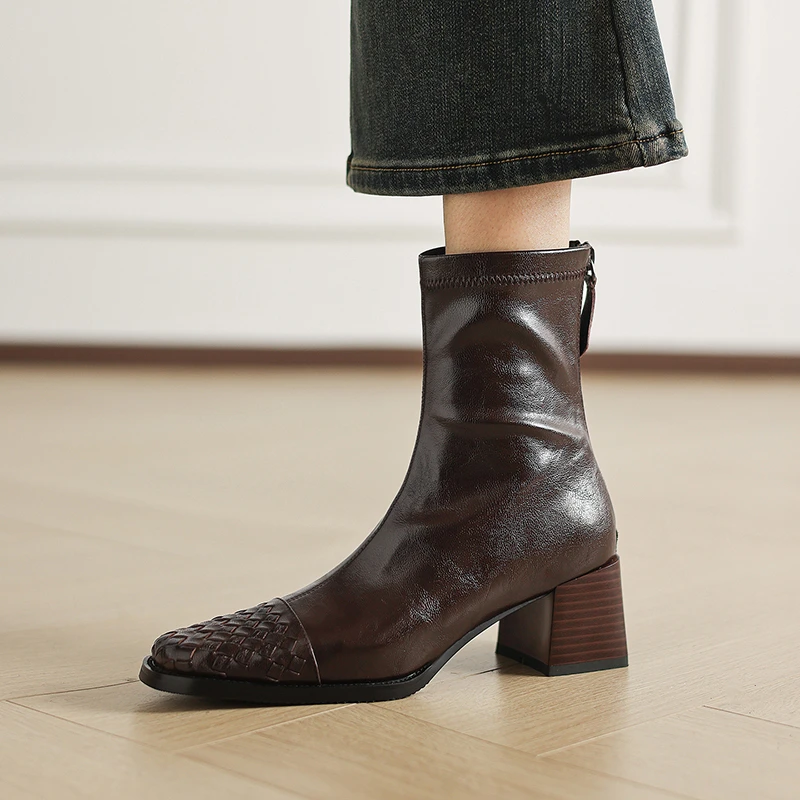 2025秋冬新款后拉链时装弹力瘦瘦靴子粗跟复古百搭高跟时尚短靴女