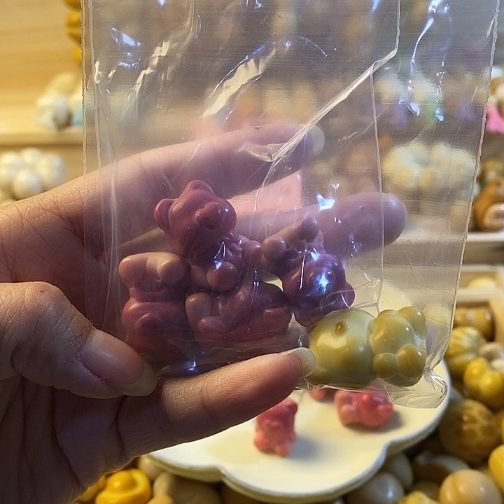 h***@菩提根/象牙果吊坠