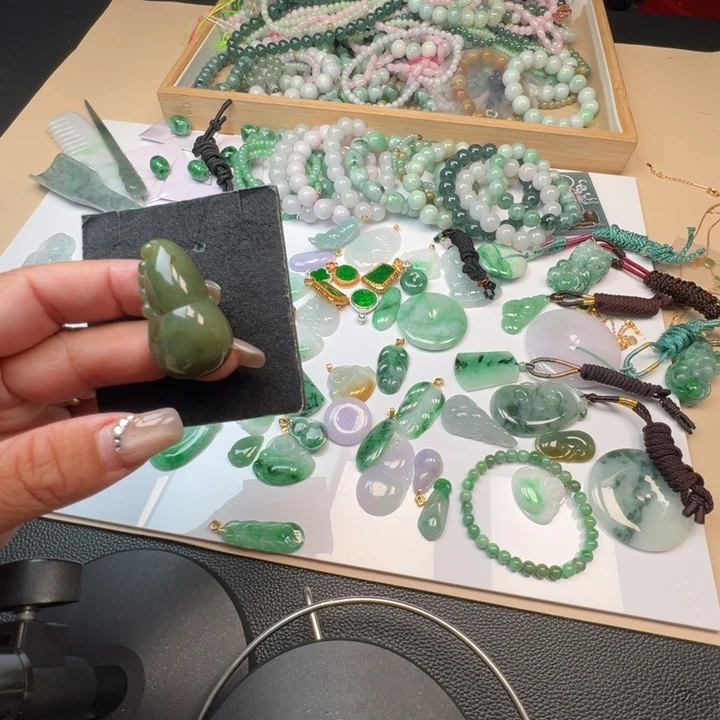 吊坠(不含链)未镶嵌翡翠181