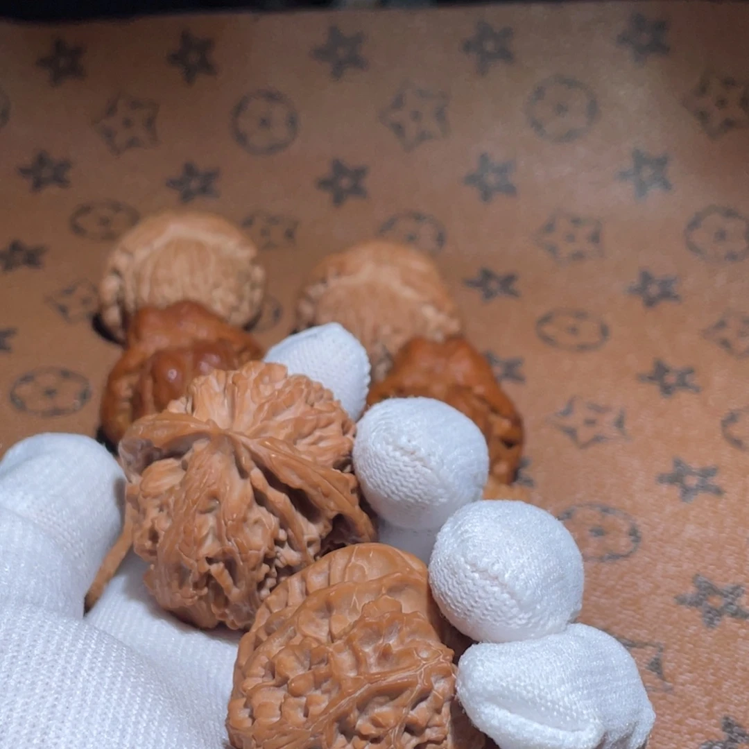 N***t文玩核桃吊坠42全品苹果