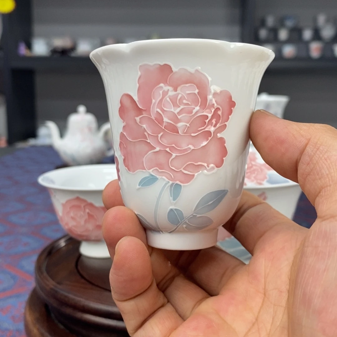 玫瑰花品茗杯手绘釉下高温