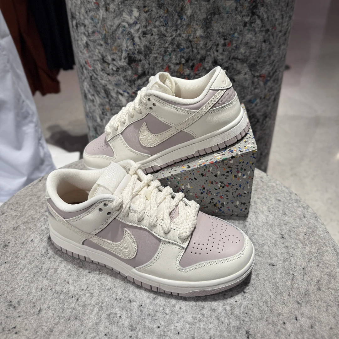 【滔搏联动】W NIKE DUNK LOW 女子花卉玩球穿搭运动鞋IH0639-011