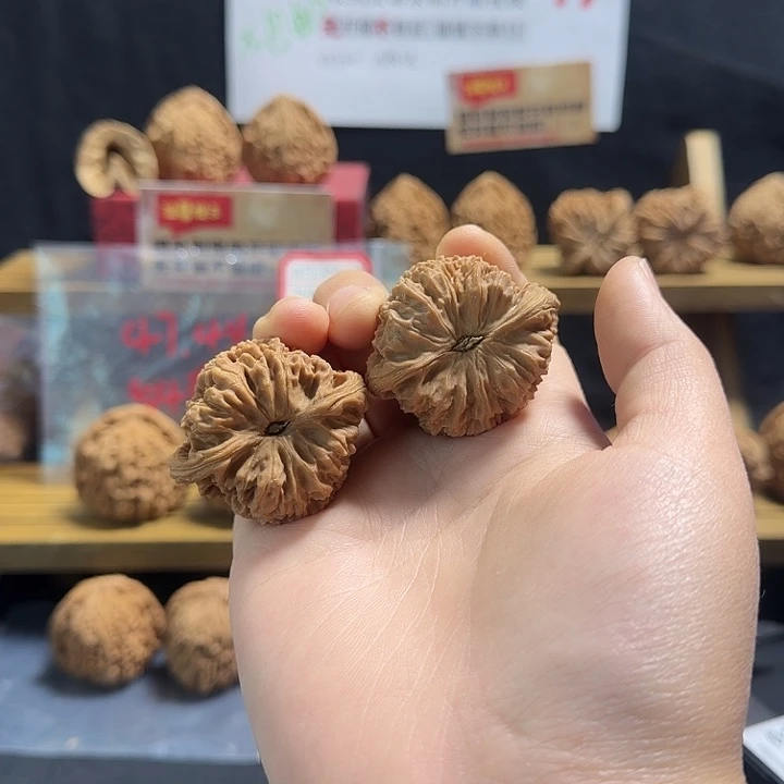 文玩核桃吊坠42老款南疆