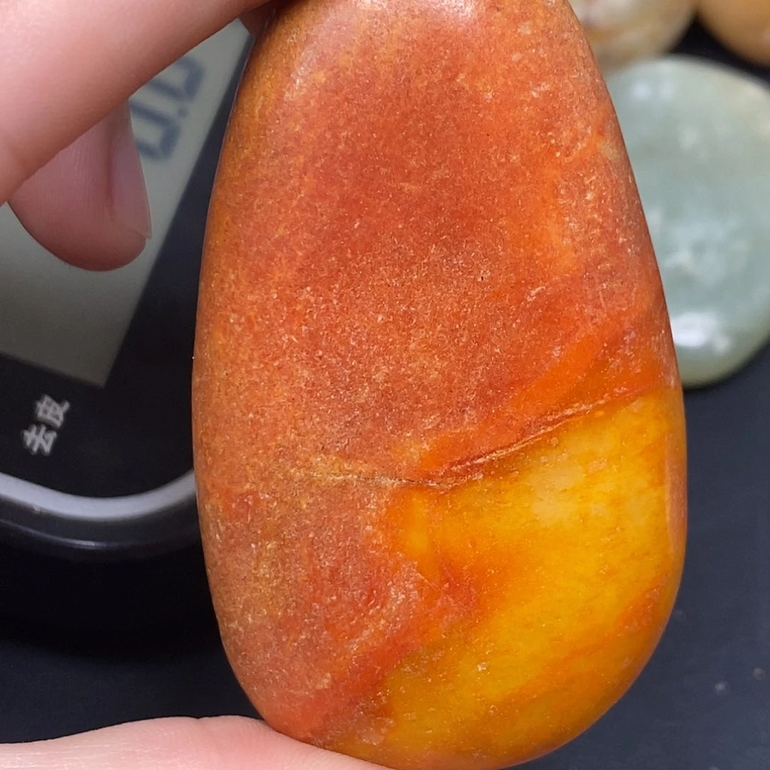 和田玉（糖玉）未镶嵌挂件