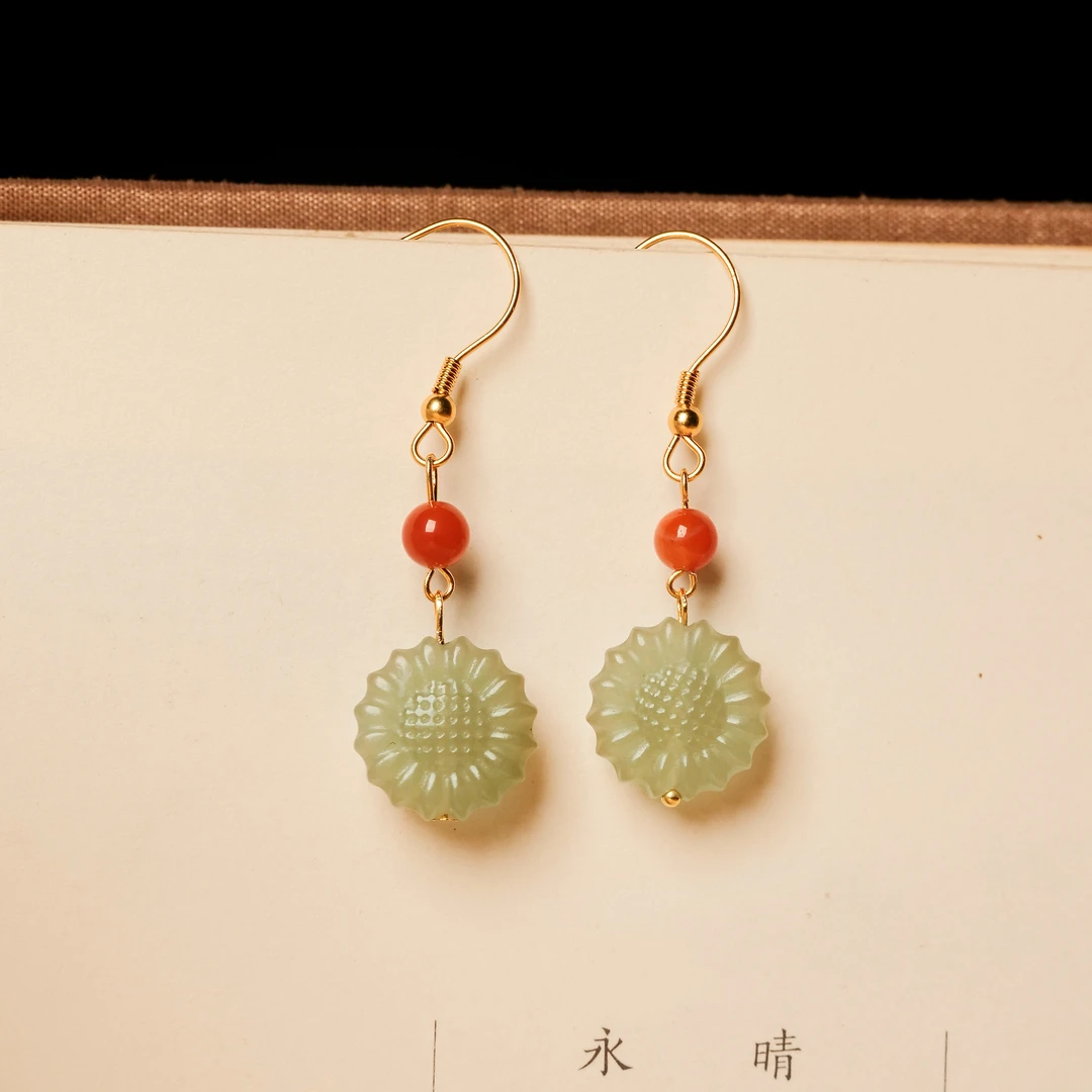 【向阳而生】和田玉向日葵吊坠耳环