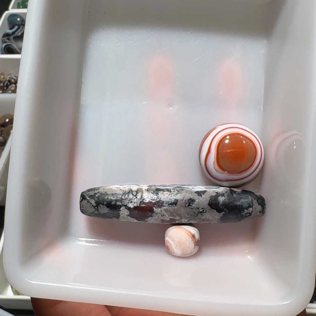 未镶嵌玛瑙/玉髓珠宝半成品