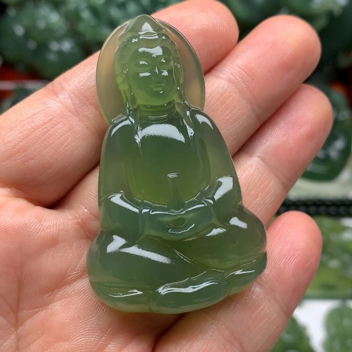 @***6蛇纹石玉未镶嵌颈饰