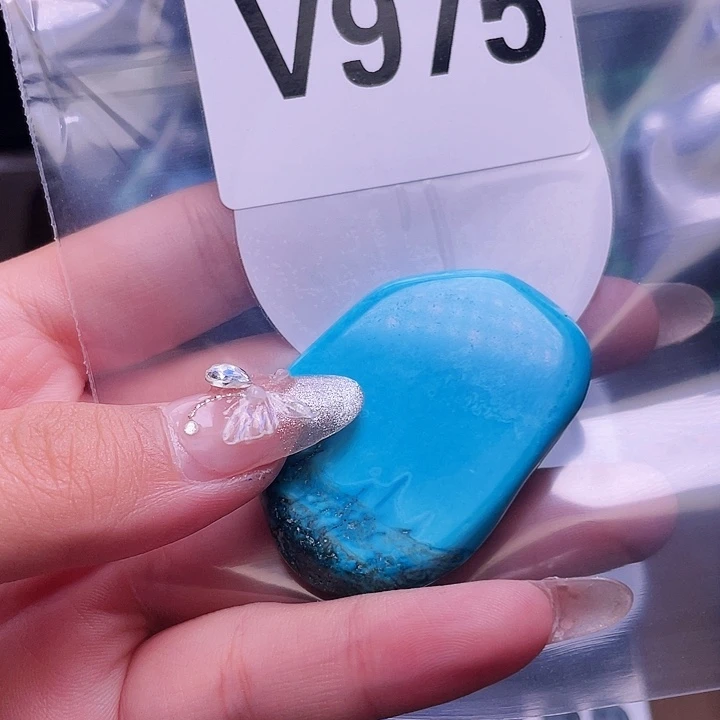 湖北十堰原矿绿小松