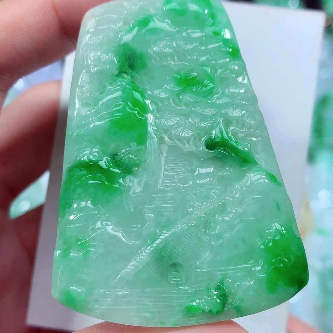 翡翠未镶嵌颈饰缅甸翡翠
