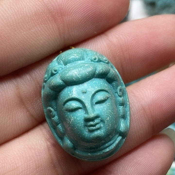 未镶嵌绿松石颈饰