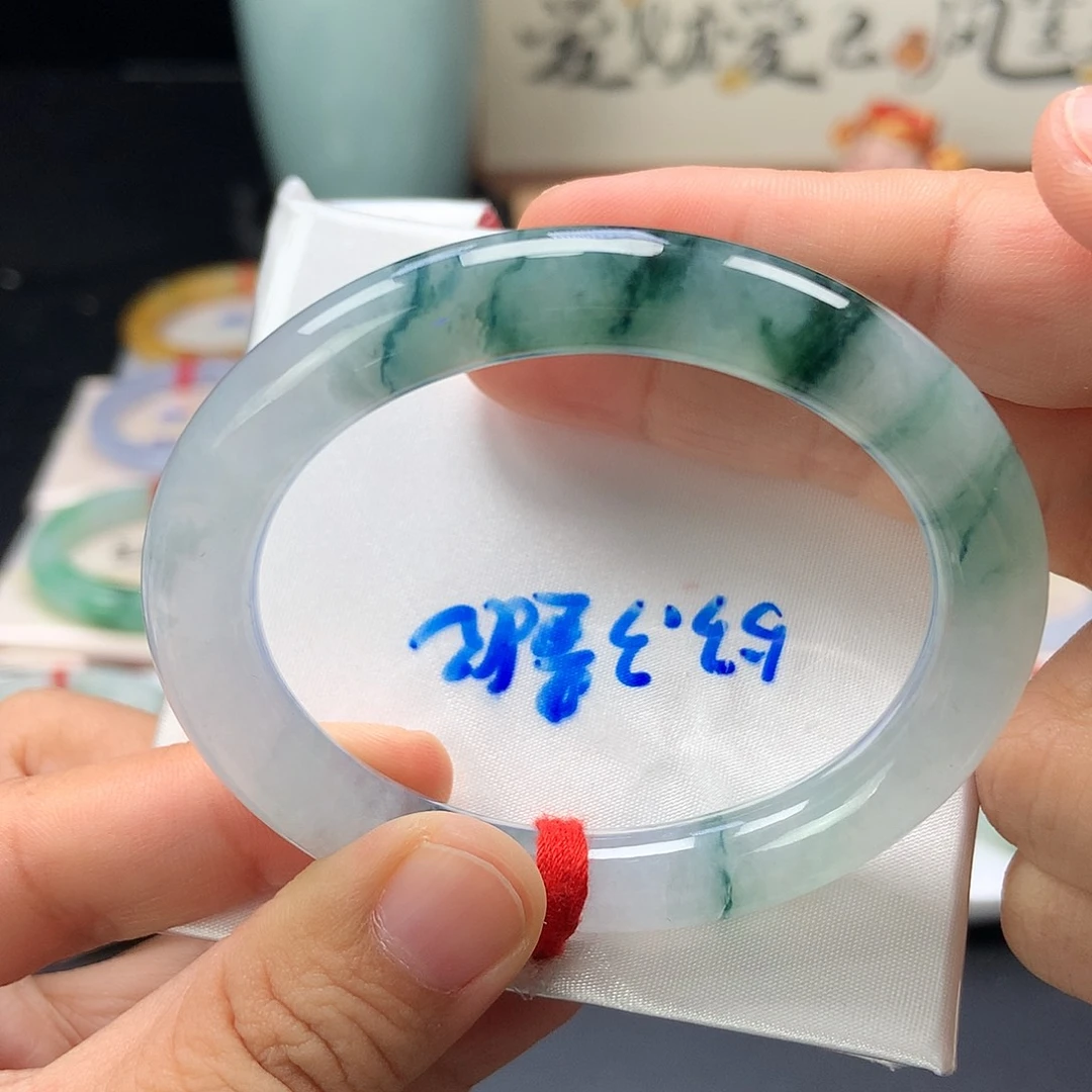 翡翠未镶嵌手镯31号