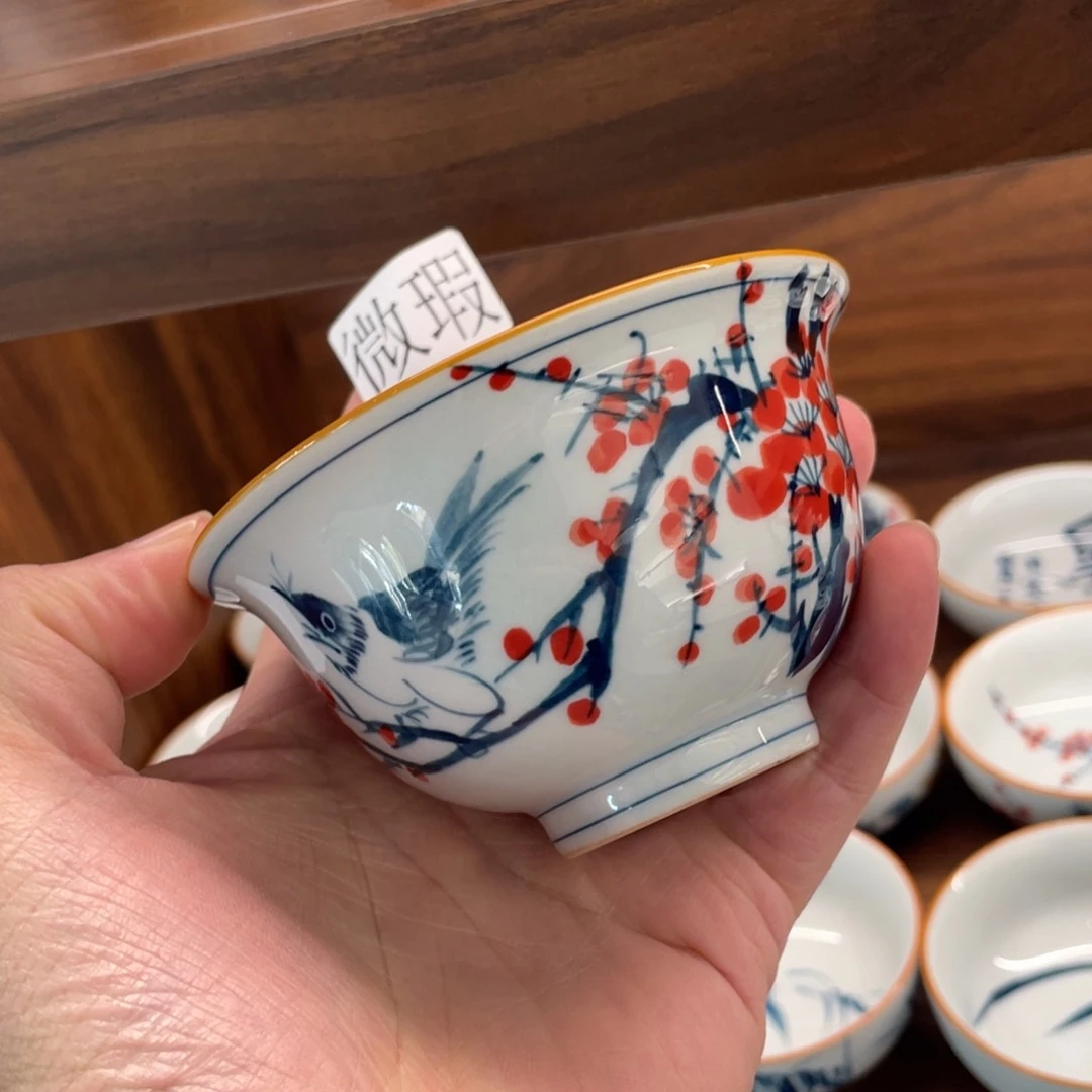 釉下手绘茶具微瑕