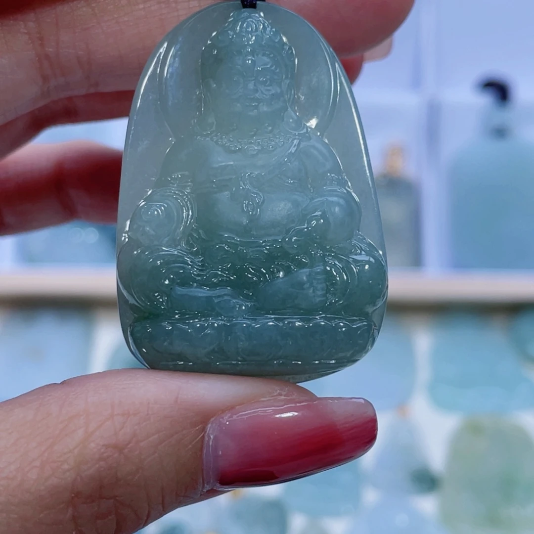 翡翠颈饰未镶嵌胡****?