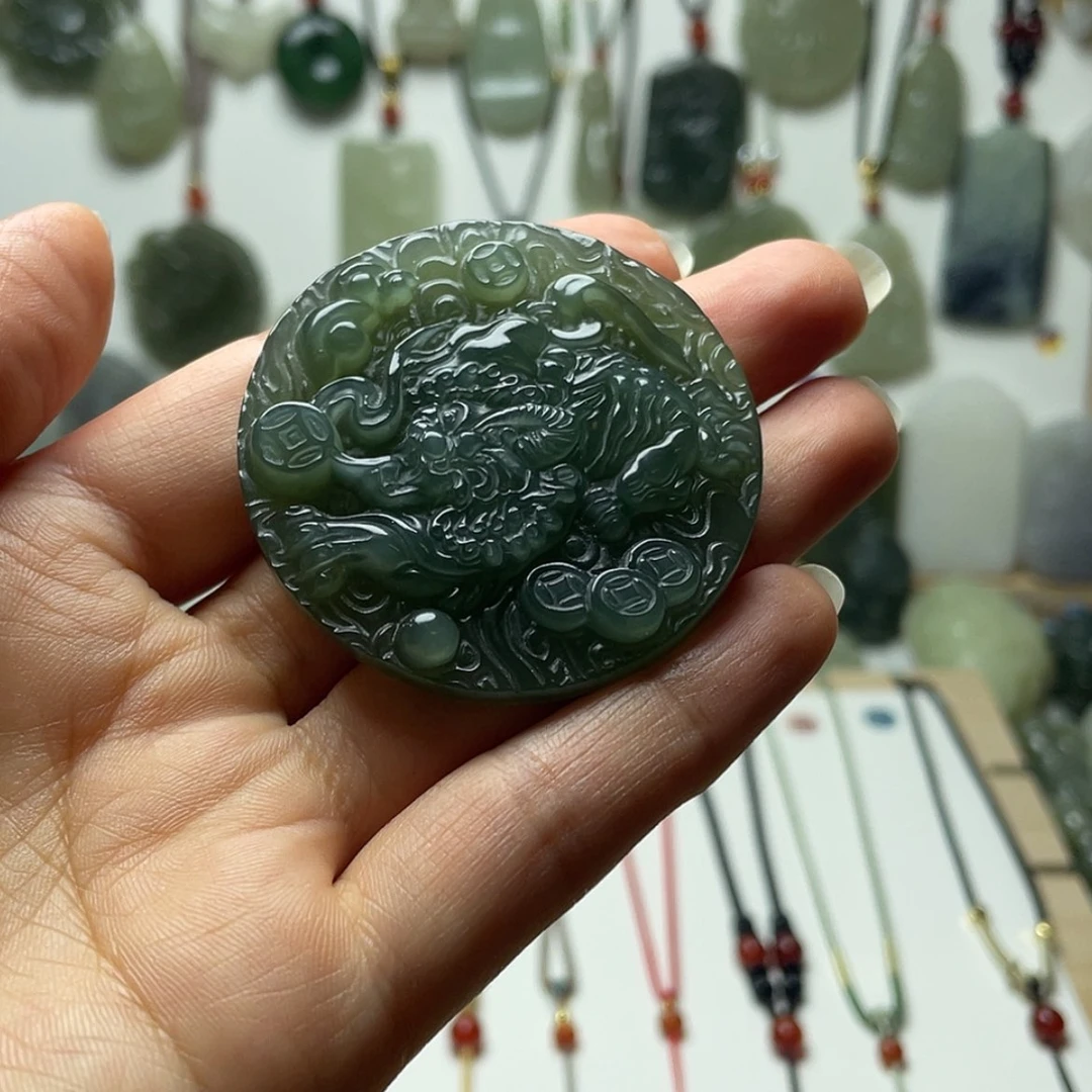 【闪购商品】和田玉未镶嵌车挂今***心