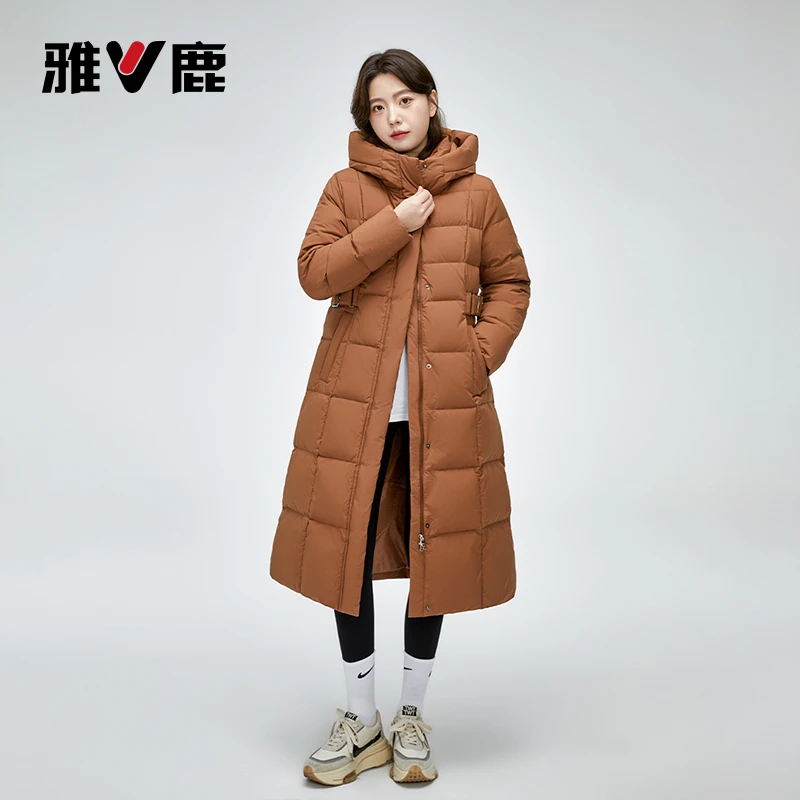 V/雅鹿冬季新款白鸭绒保暖连帽简约时尚百搭羽绒服中长款
