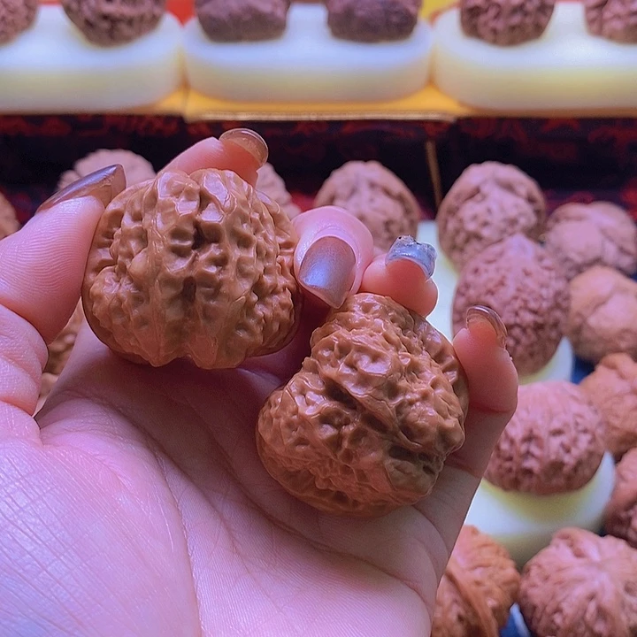 F***H桃核把件40蛤蟆头