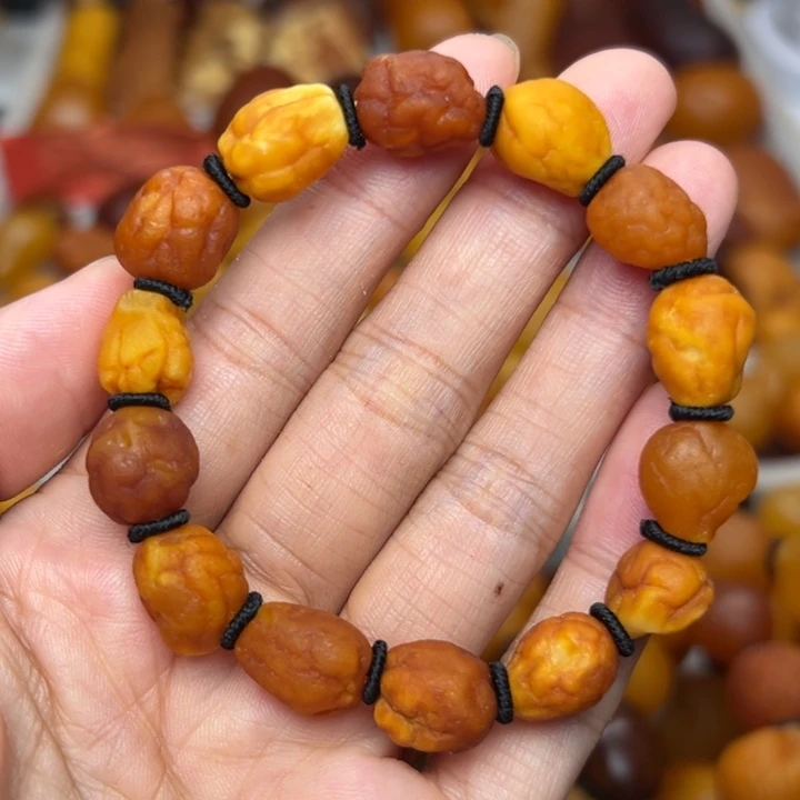 琥珀颈饰未镶嵌天然蜜蜡