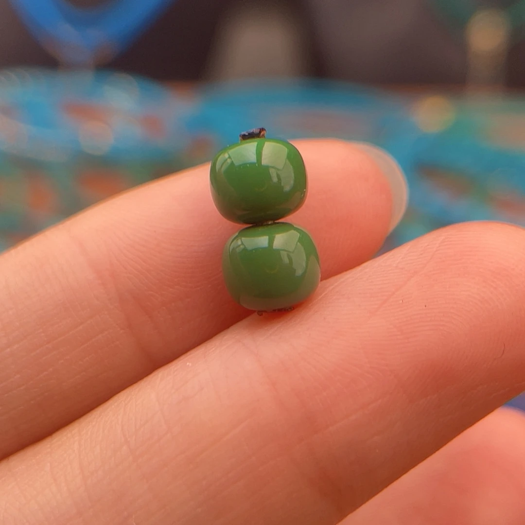 默***默绿松石未镶嵌配饰