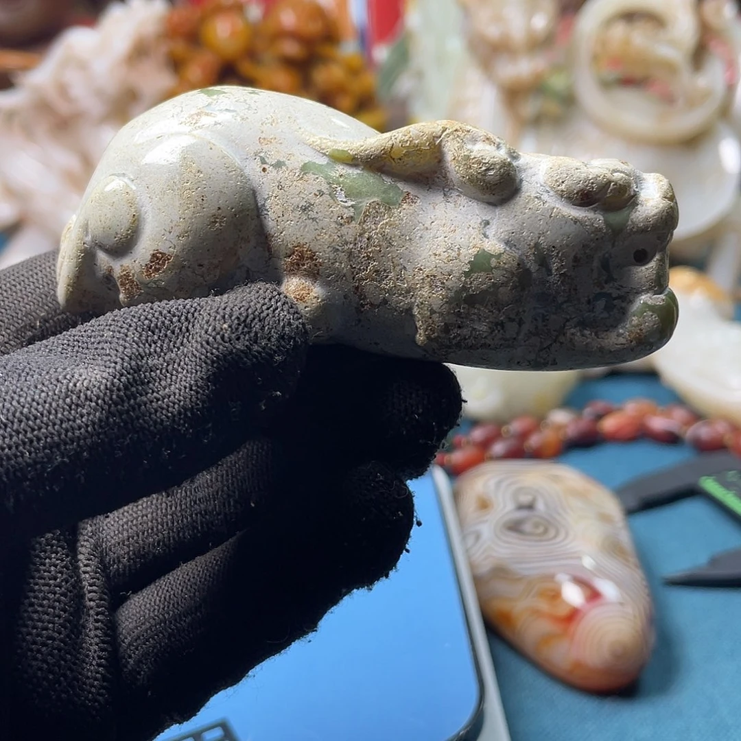 和田玉（糖玉）未镶嵌颈饰