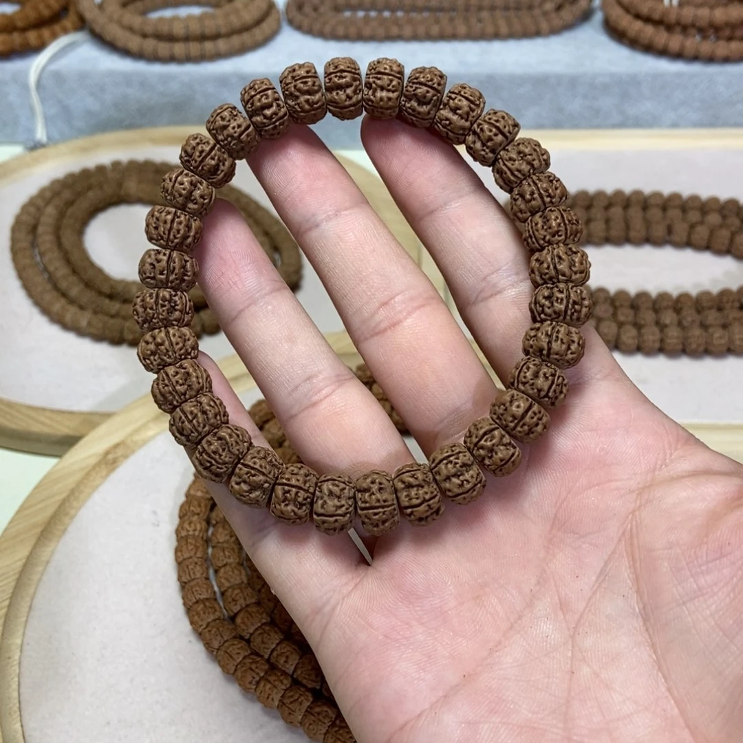 金刚菩提吊坠老树王