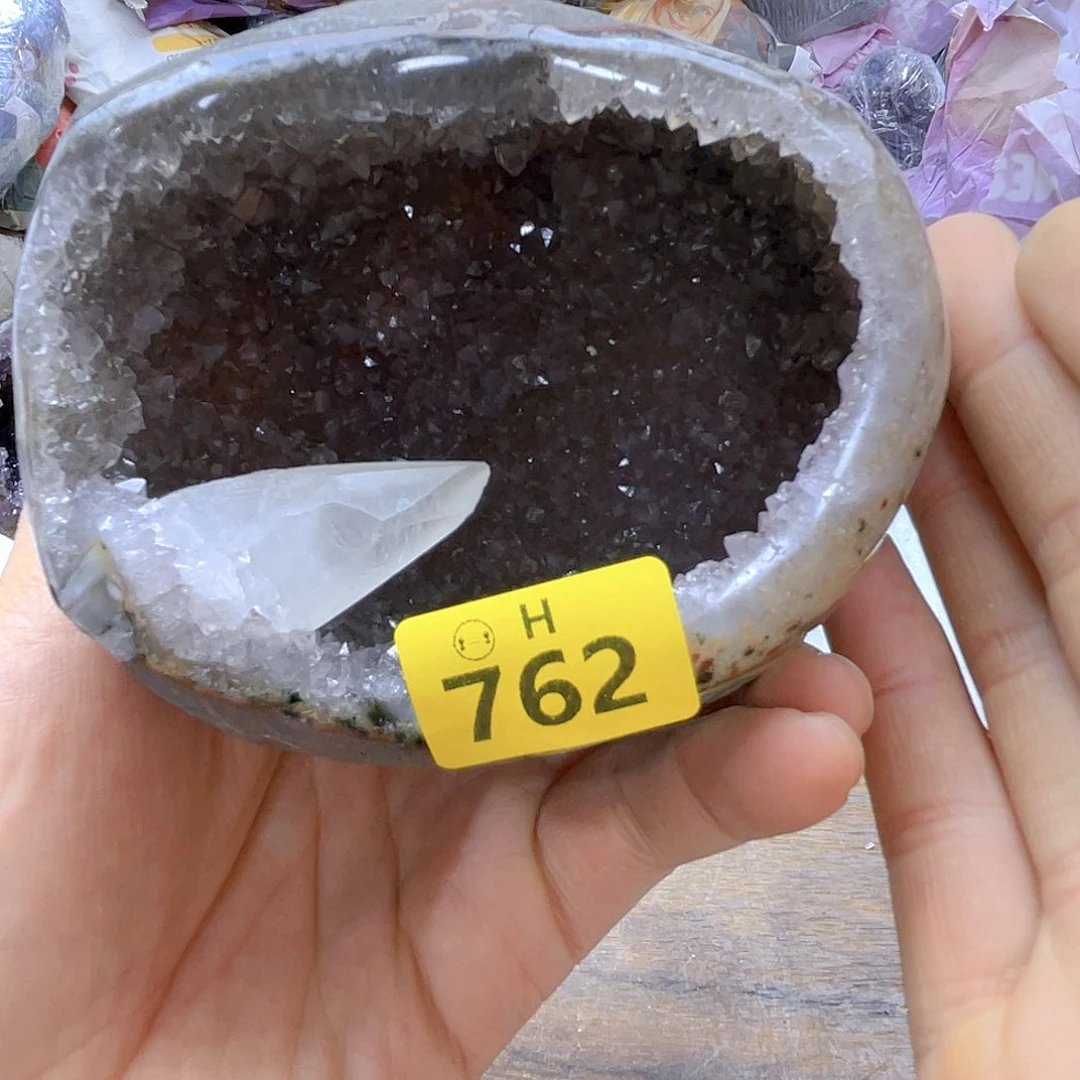 紫晶大型摆件（非配饰）未镶嵌