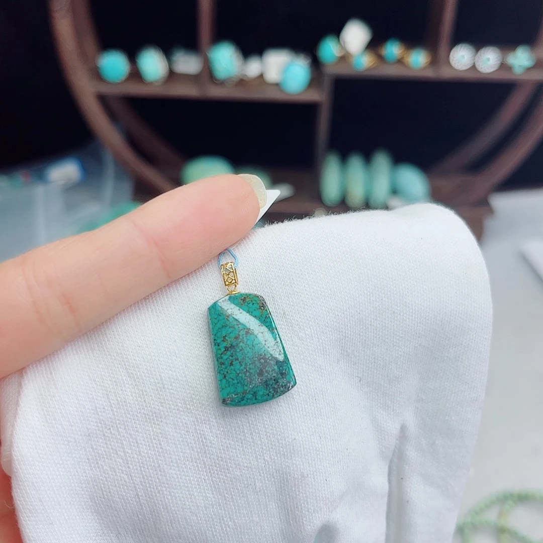 绿松石18K金镶嵌绿松石