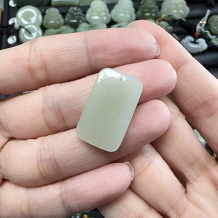 和田玉未镶嵌吊坠(不含链)