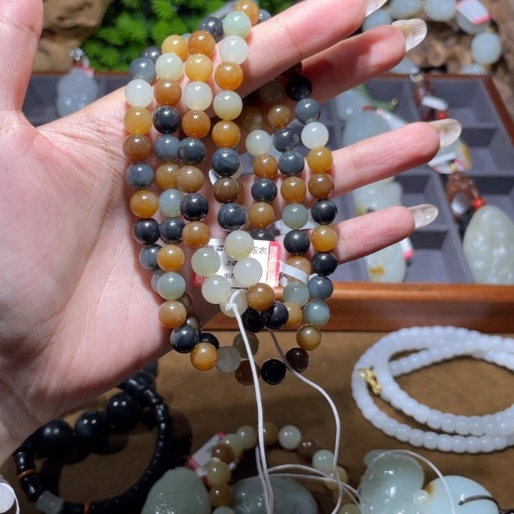 和田玉（子料）未镶嵌挂件