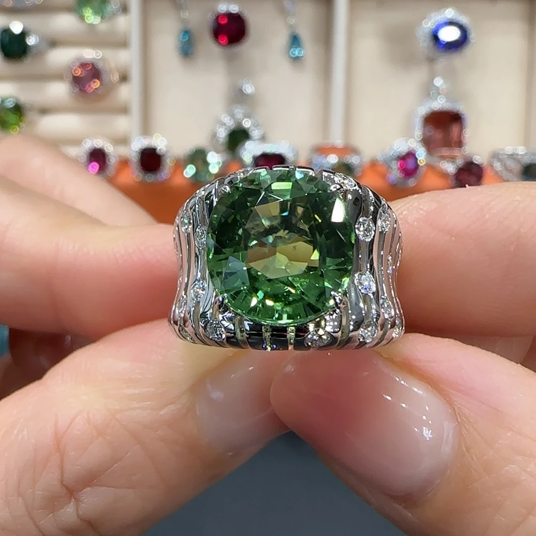 18K金镶嵌戒指碧玺7.38ct