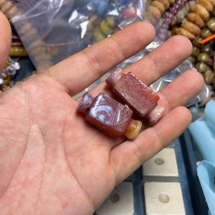 颈饰玻璃2818。1包