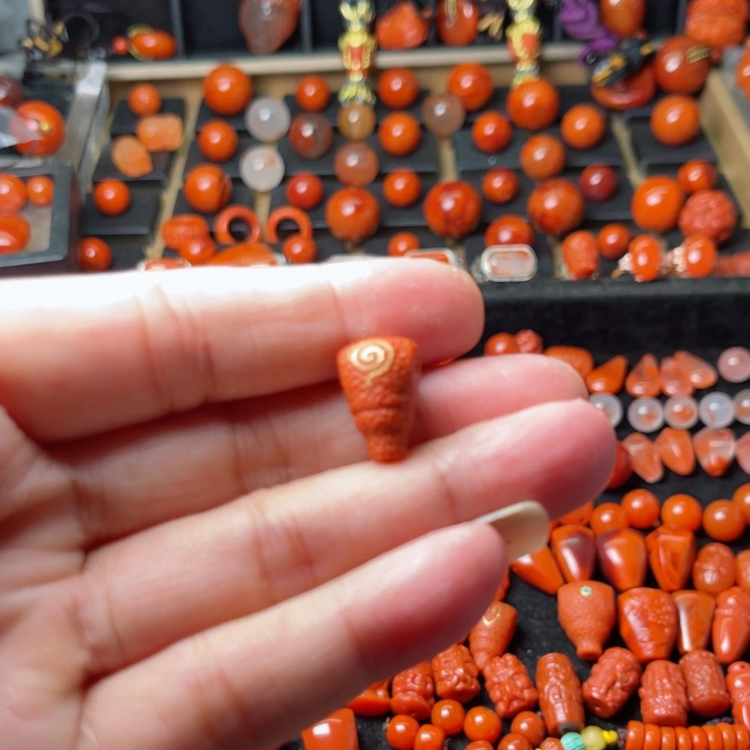 未镶嵌三通11.5南红玛瑙