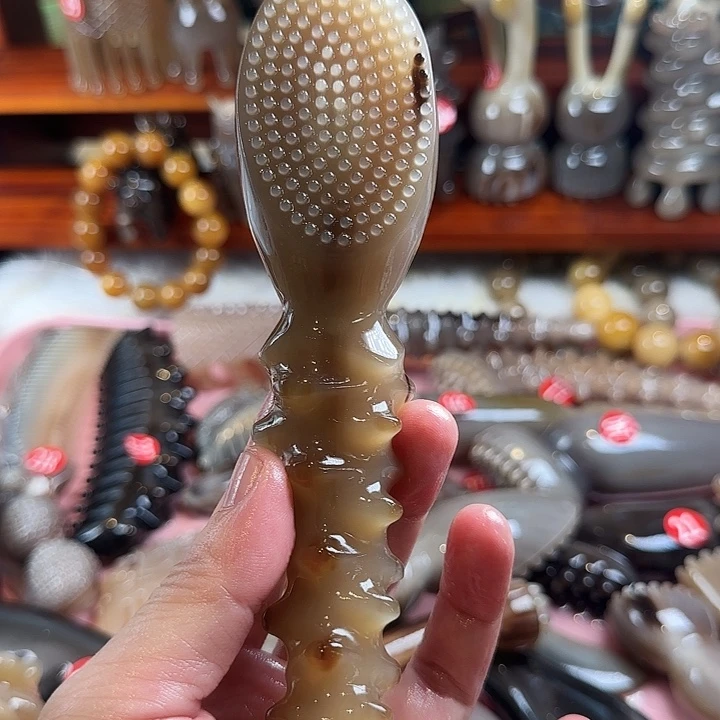 港牛牛角头疗梳洗脸按摩莲蓬
