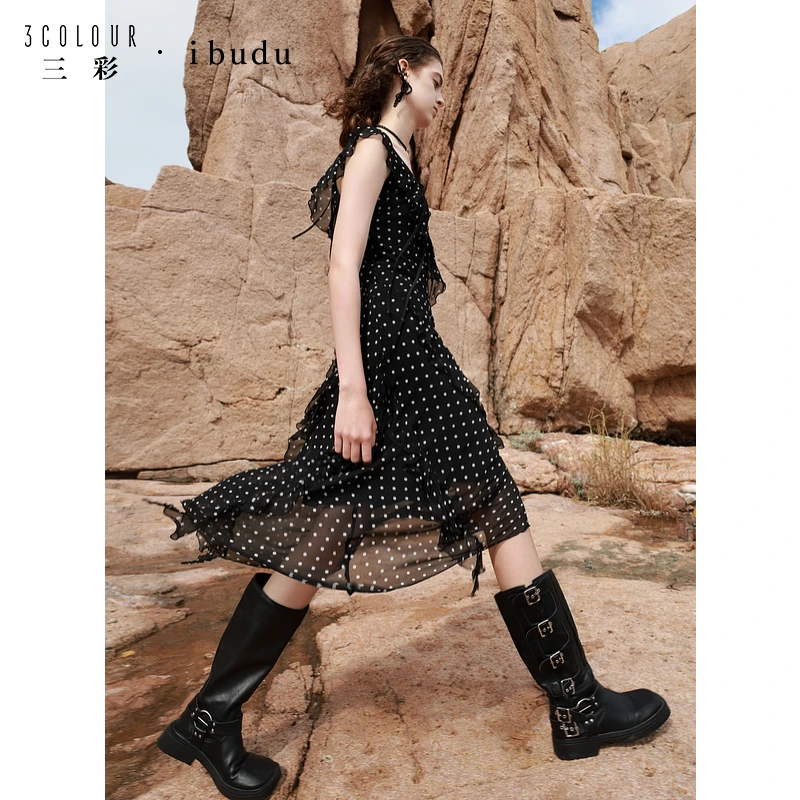 三彩ibudu2025春季新款波点印花雪纺裙连衣裙V领荷叶边中长裙女