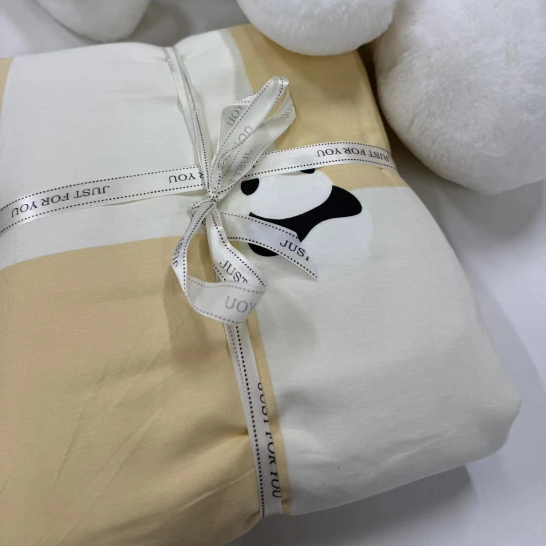 CX 0876 全棉印花四件套礼盒款 苹果小熊猫