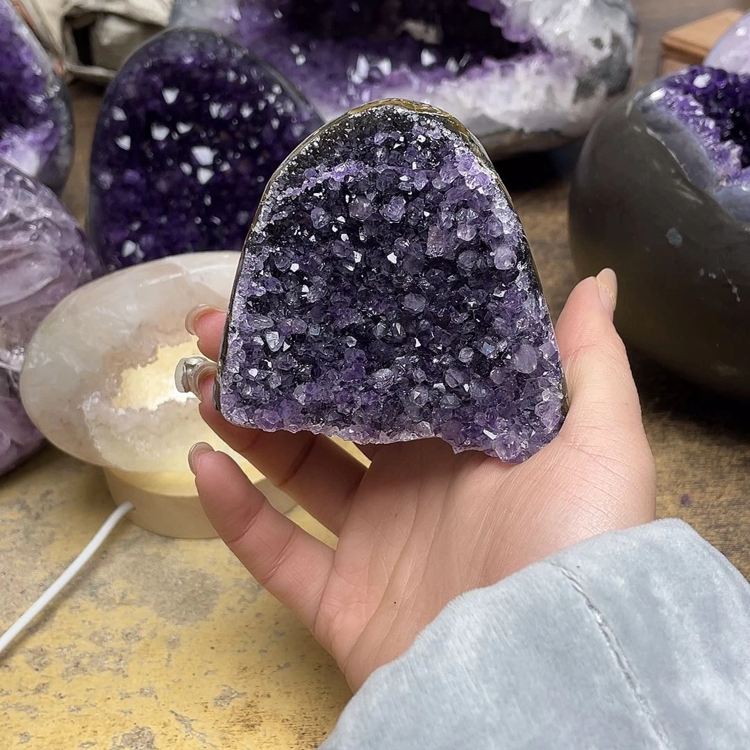 大型摆件（非配饰）紫晶未镶嵌