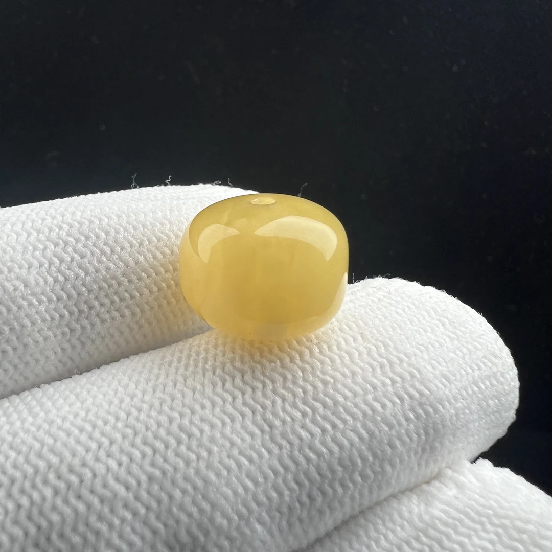 R3163天然原矿蜜蜡 鸡油黄单珠 14.7*11.7mm 支持复检