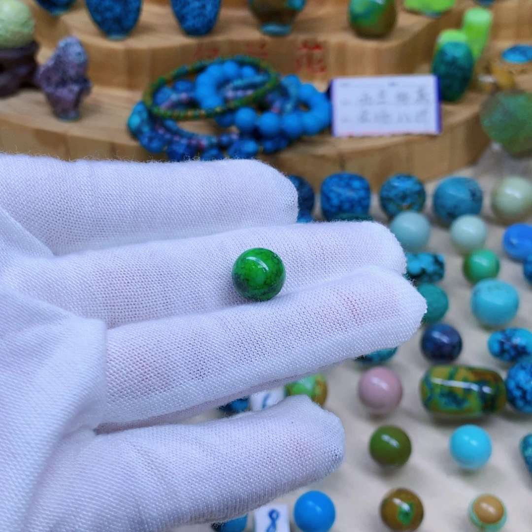 绿松石未镶嵌三彩随行