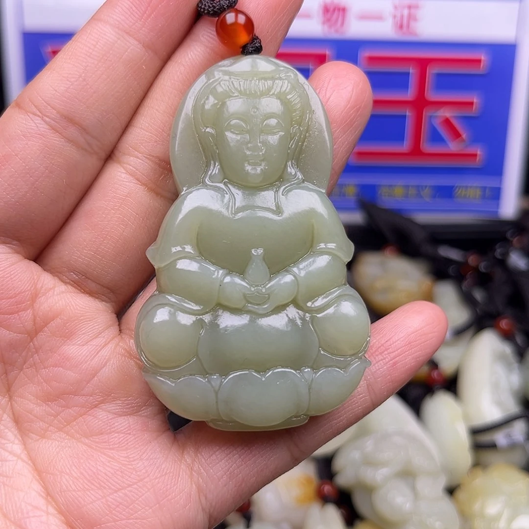 颈饰未镶嵌和田玉
