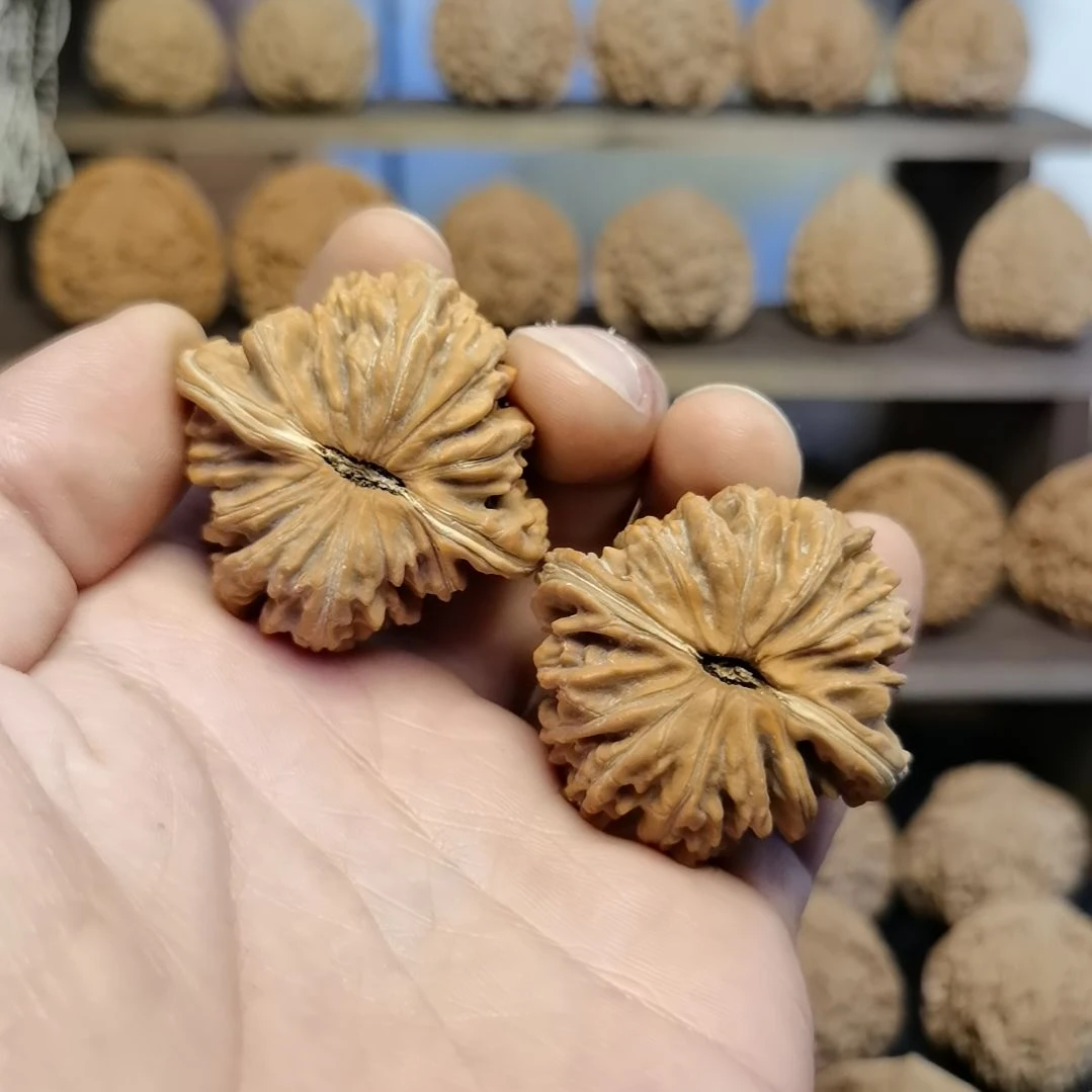 把件文玩核桃42全品三角楼子