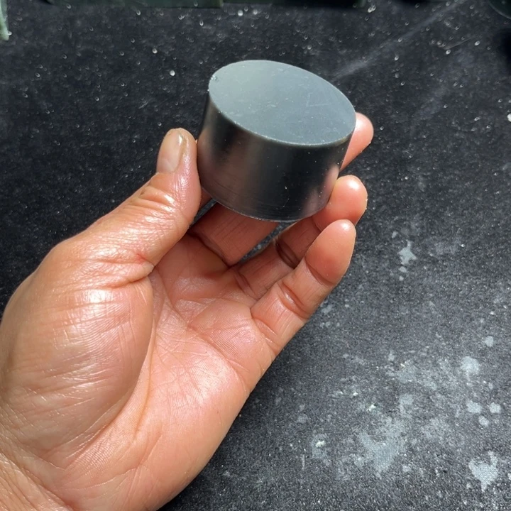 和田玉（糖玉）未镶嵌珠宝奇石