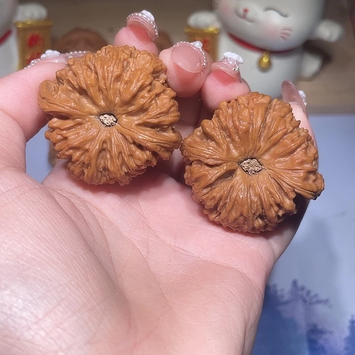 文玩核桃吊坠41凹底南疆