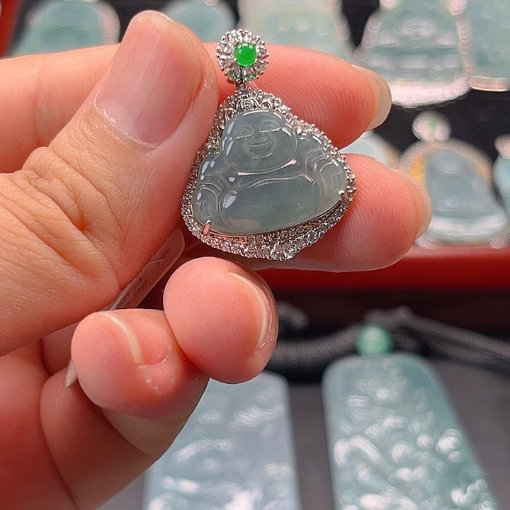 翡翠未镶嵌颈饰1，