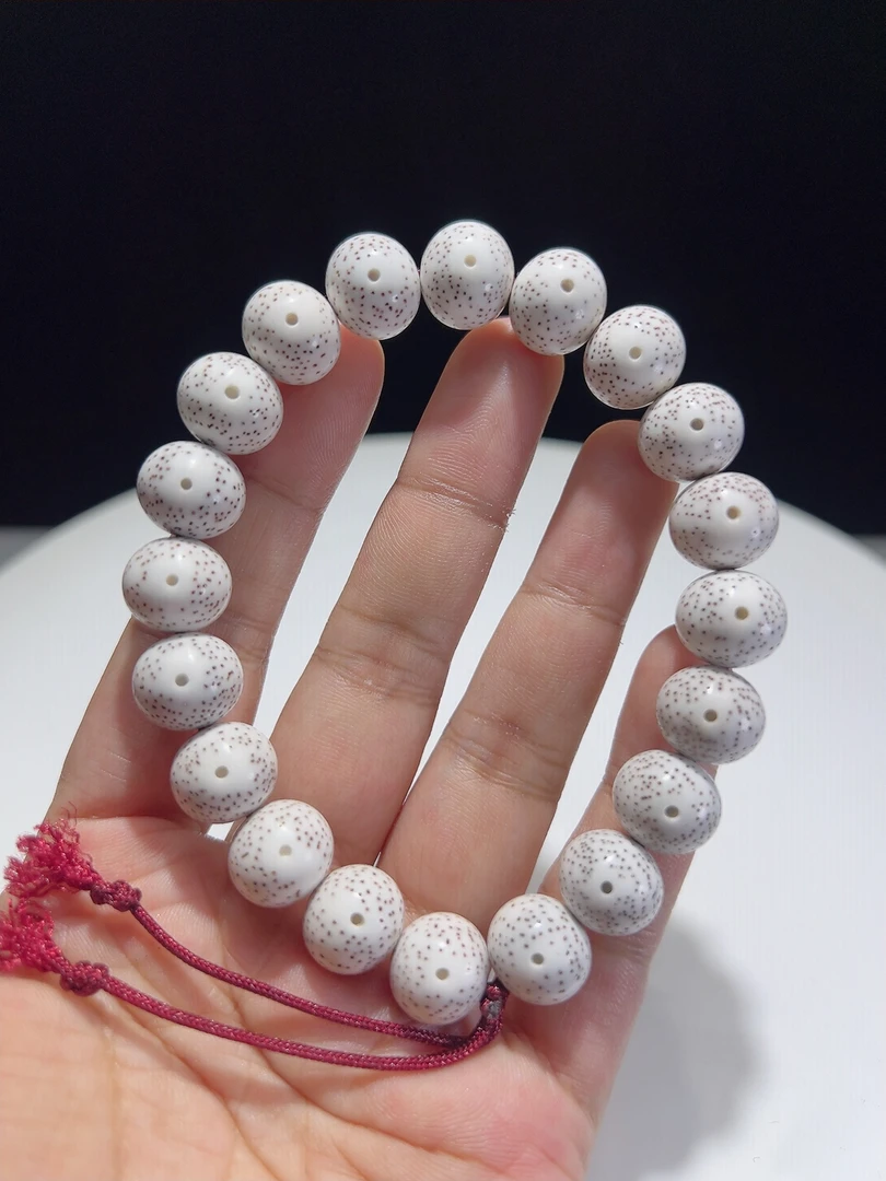 一物一图【脱脂】12.5圆，海南毛感料干磨顺白，月朗星稀针尖星。