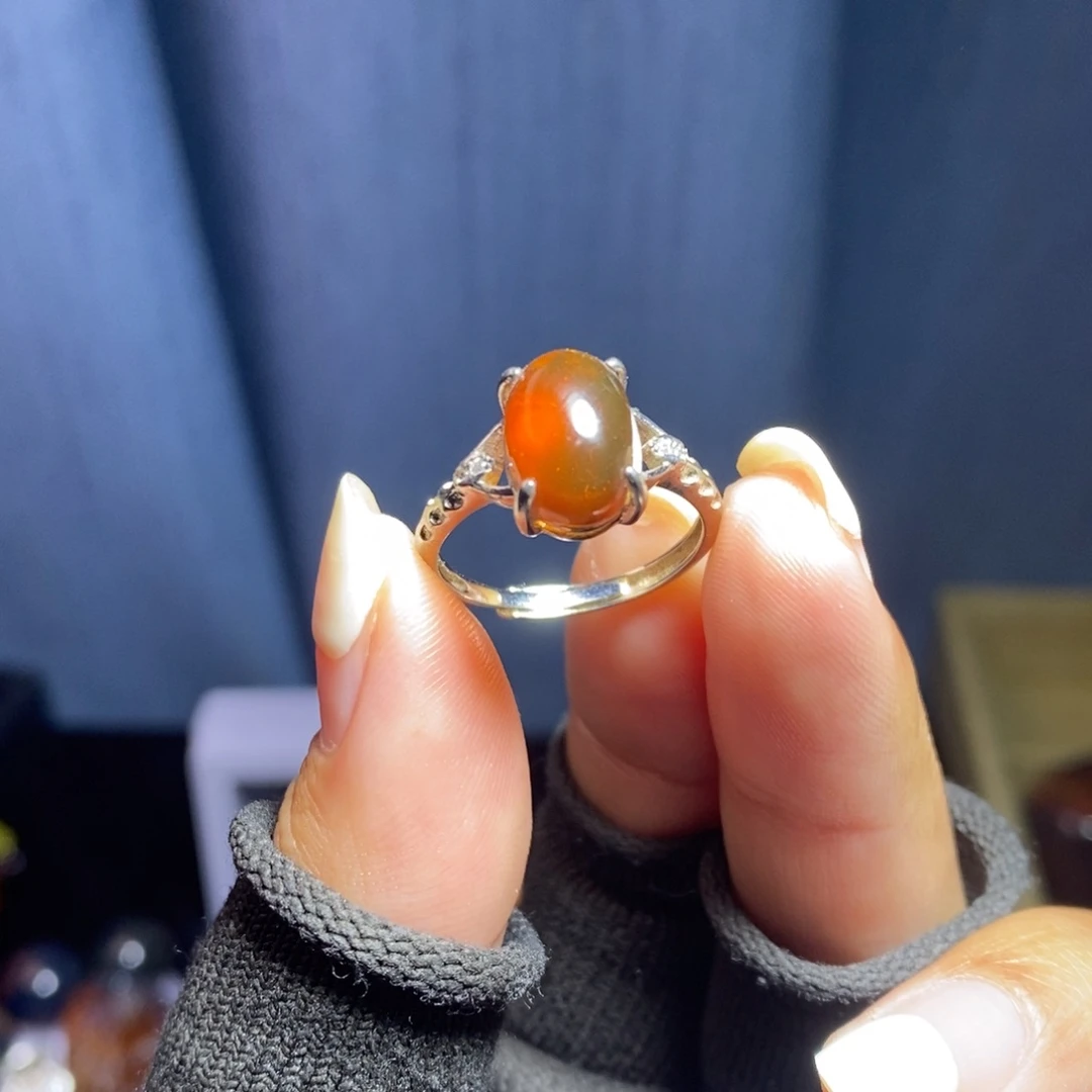 琥珀未镶嵌裸石血珀