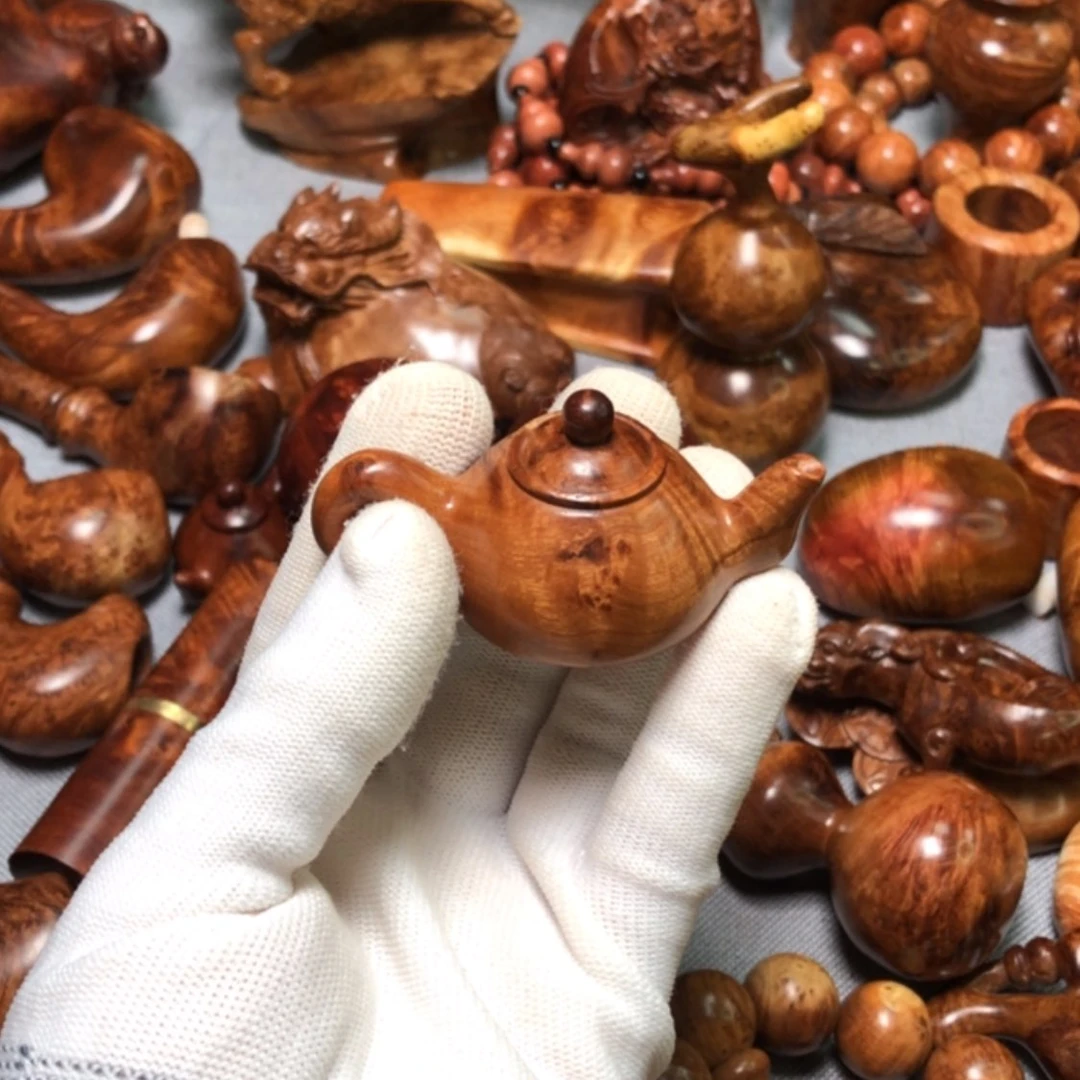 【闪购商品】木麻梨疙瘩火琉璃手把件