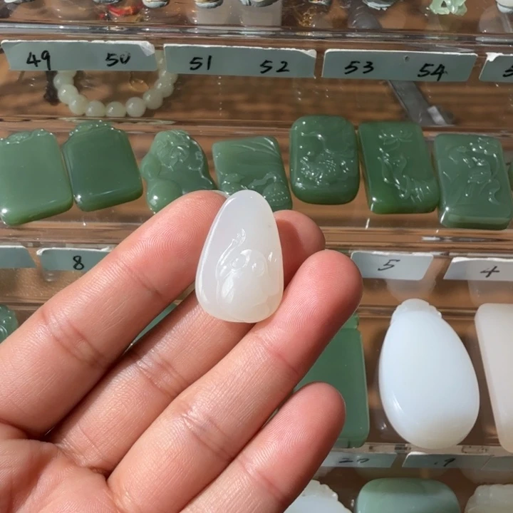 和田玉颈饰未镶嵌新疆和田玉金蟾（活动价）