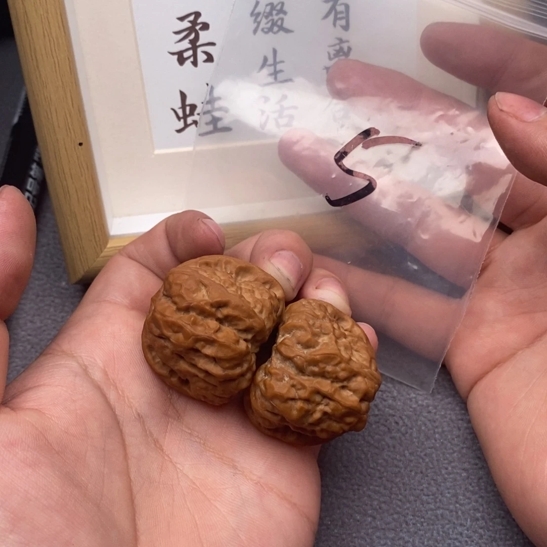 把件文玩核桃蛤蟆头38尺轻微扫尖