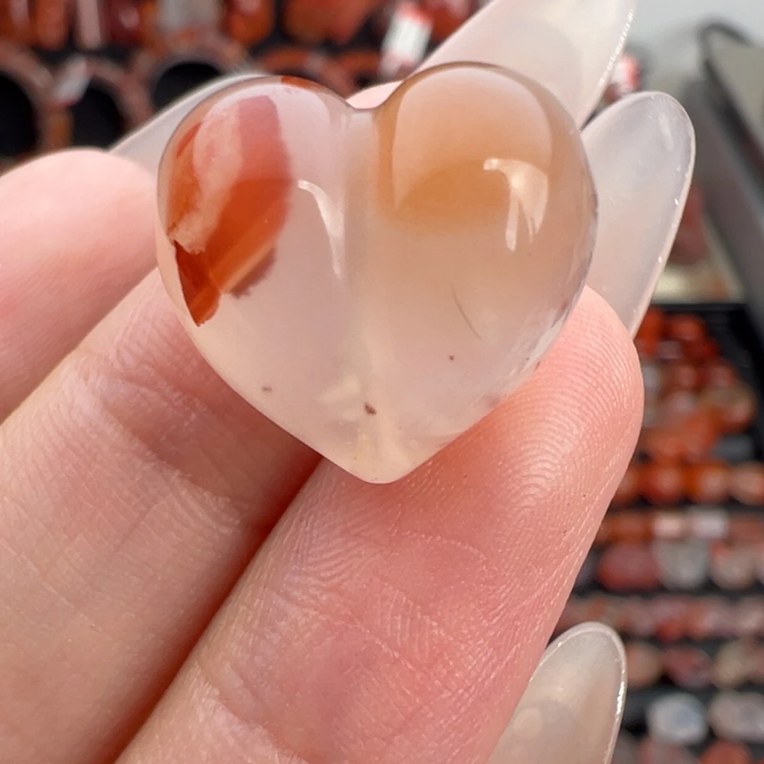 南红玛瑙未镶嵌颈饰屁桃